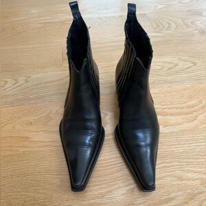 Black Vintage Buffalo London Leather Boots, Size 6 1/2